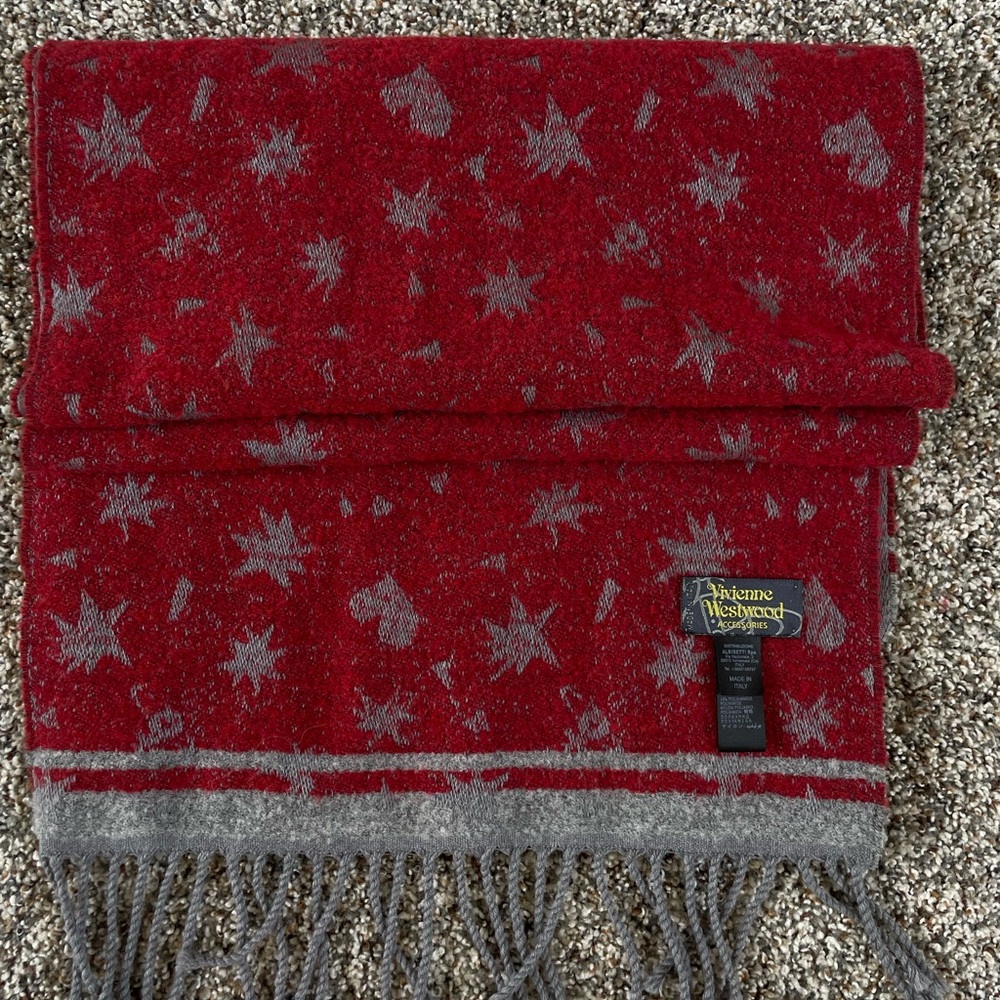 VIVIENNE Westwood scarf
